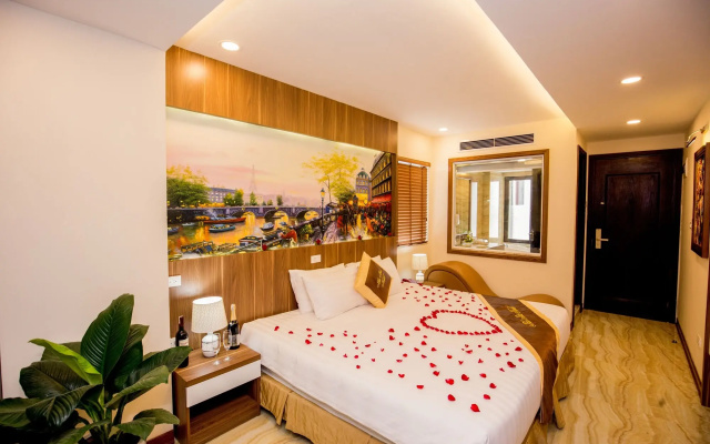 Brilliant Me Tri Hotel