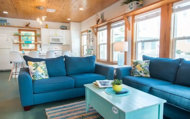 Going Bananas 3 Bedroom Home