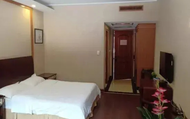 Baizhao Mountain Hotel