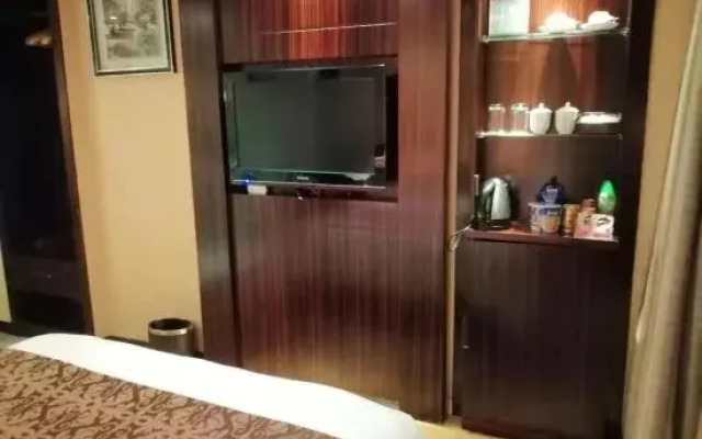 Sun Hai Yue Hotel