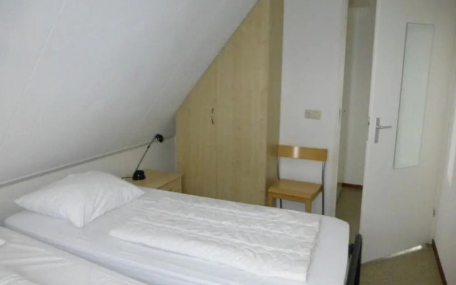 Bungalow for 6 People, Near the Beach