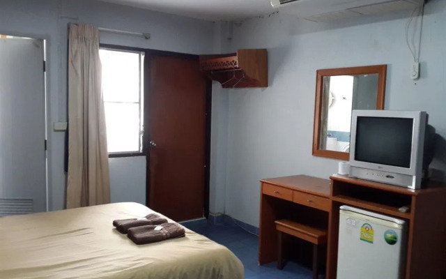 White Orchid Inn