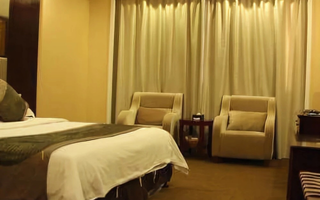 East Lake International Hotel