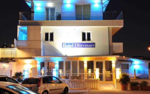 Hotel Oltremare вид на фасад
