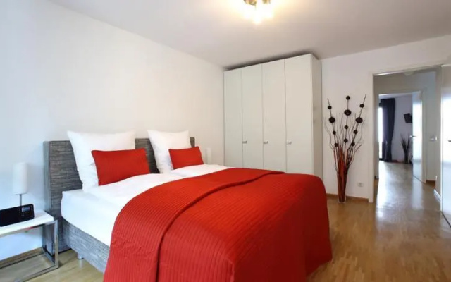 Voltaire Apartments