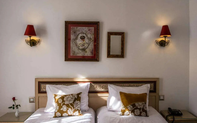 Hotel Majestic