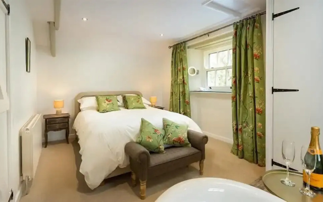 Lacet Cottage