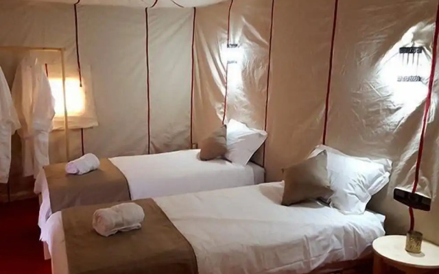 Star Camp Lodge