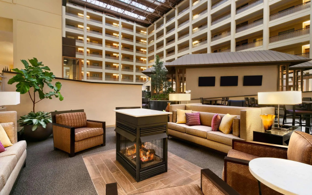 Embassy Suites by Hilton Chicago North Shore Deerfield