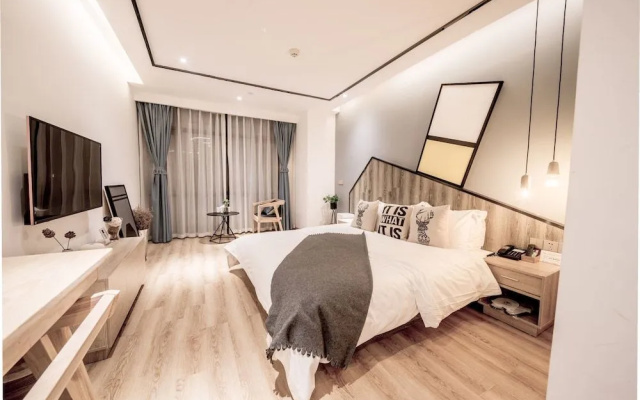 Shore Time Hotel Jiefangbei