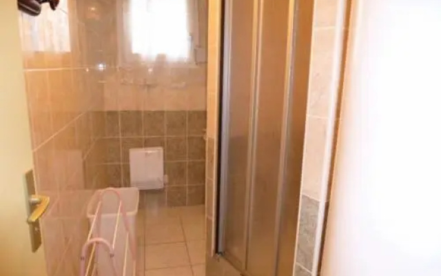 Apartment Appartement Avec Terrasse, 3 Chambres Et Cuisine Recente