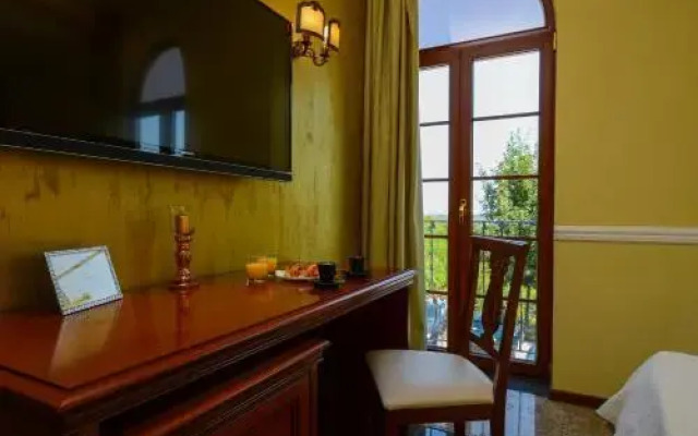 Bella & Stella Rooms