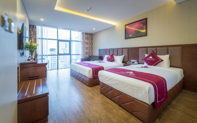 Crystal Hotel Da Nang