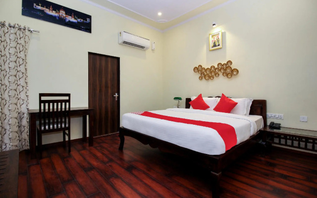 OYO 17070 Vrindavan Resort