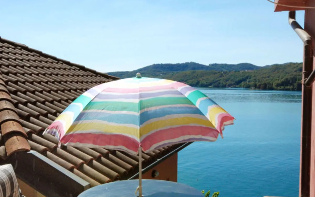 Casa sul lago 25733
