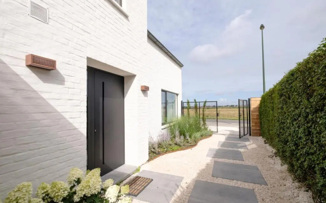Fabulous 4 bedrooms villa near Zwin with a garden