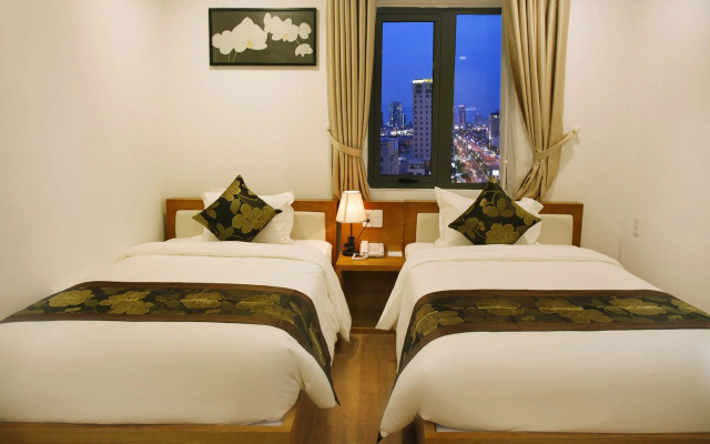 Merry Land Hotel Da Nang