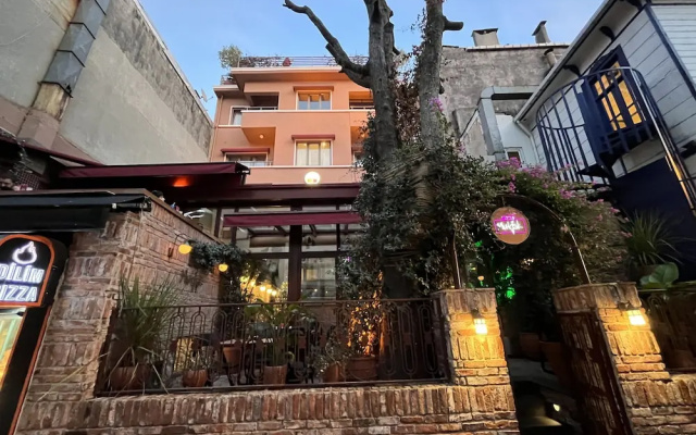 BKM Mutfak Hostel