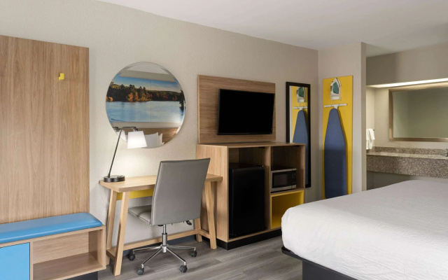 Days Inn by Wyndham Weldon/Roanoke Rapids