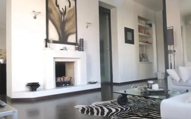 Temporary House - Luxury Farini