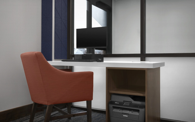 Holiday Inn Express Washington DC - BW Parkway by IHG
