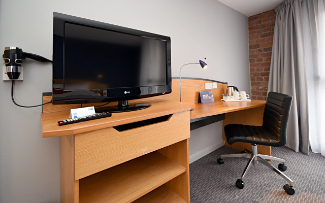 Holiday Inn Express Albert Dock by IHG