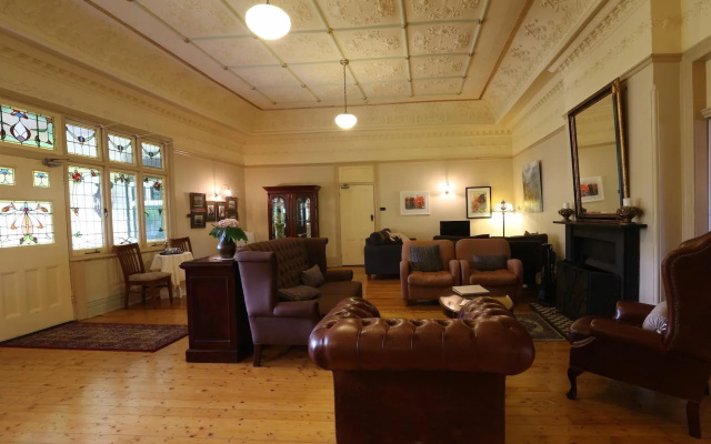 Glenella Guesthouse