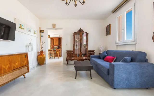 3769 Tenuta La Cornola by Barbarhouse