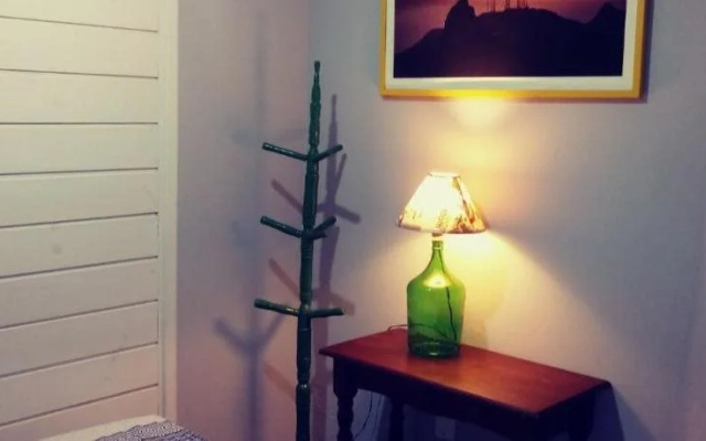 zaua guest house