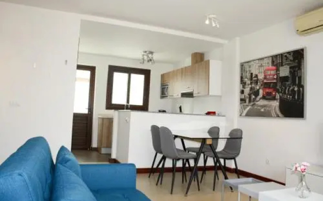 Vila do Maio