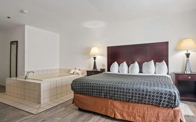 Best Western Oakbrook Inn