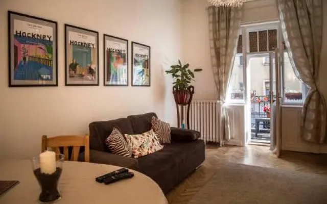 Lovely flat near the Danube