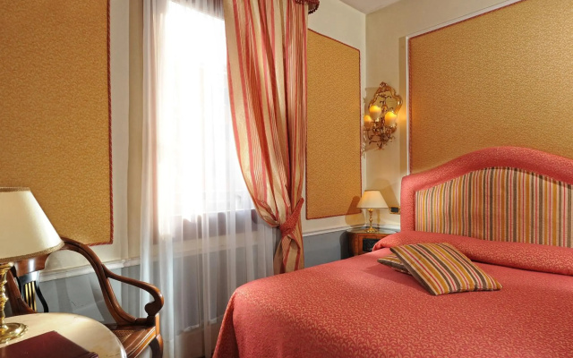 Hotel Arlecchino