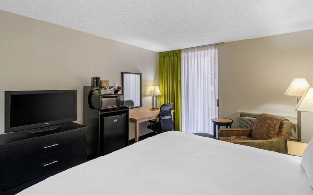 Stay Express Inn & Suites Tyler