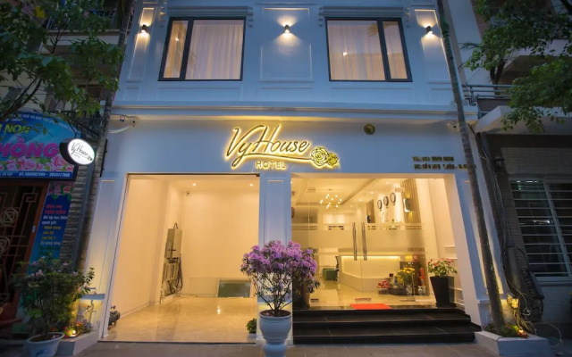 Vy House Hotel