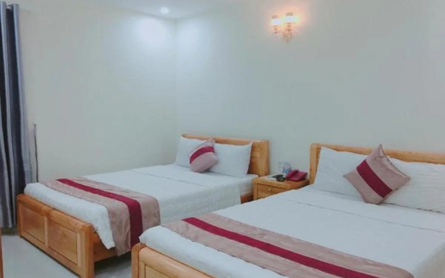 Hung Binh Hotel