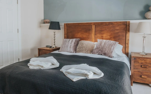 Young Street Boutique Apartments