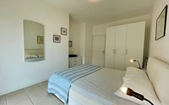 Renovated Apartment With sea View Terrace