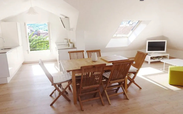 Hvar Attic Apartment