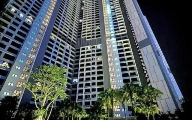 Agile Residence TRX by Isabella