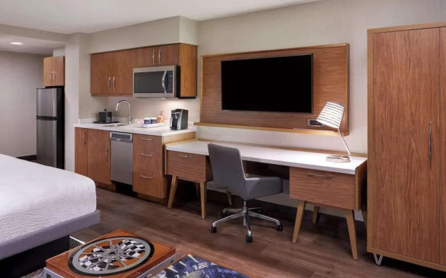 Holiday Inn Express Hamilton-stoney Creek