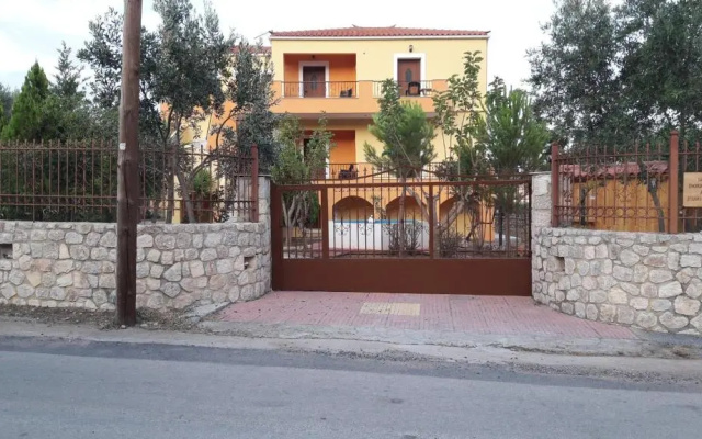 Savvas Apartments
