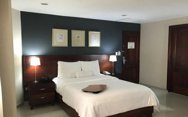 Hodelpa Gran Almirante Hotel & Casino