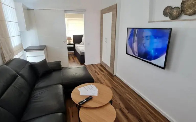 Handwerkerwohnung-Monteurunterkunft (Adults Only)