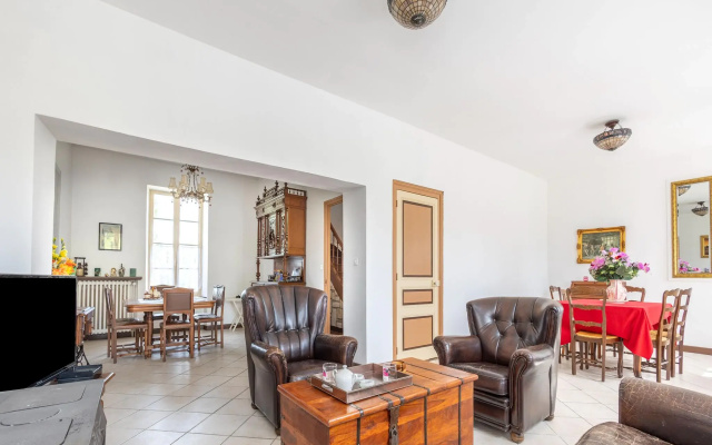 Normandy Fireplace Retreat