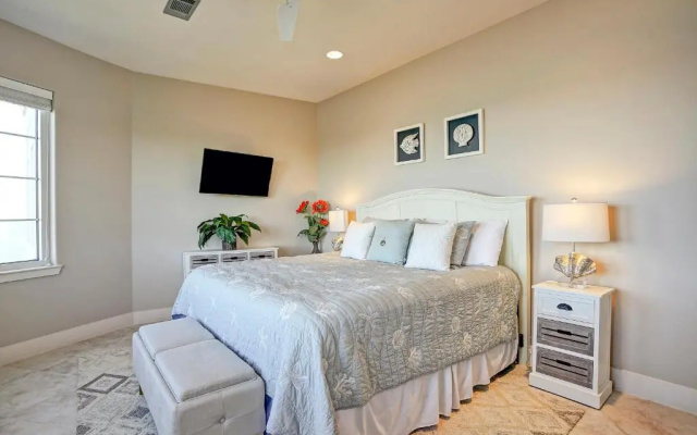 Queen of Diamonds by Ryson Vacation Rentals