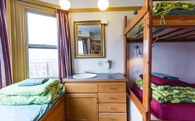 Green Tortoise Hostel