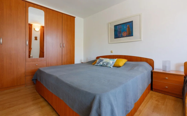 Apartments Kalla