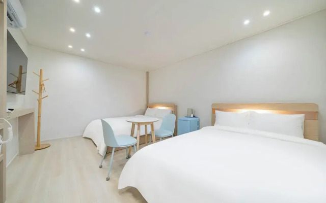 Hotel In