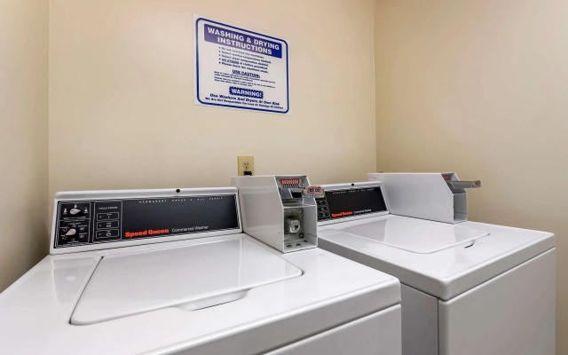 Comfort Suites West Indianapolis - Brownsburg